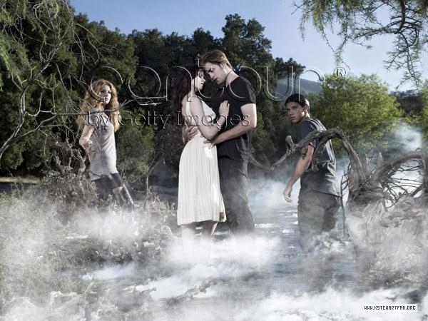 http://images2.fanpop.com/images/photos/6900000/Entertainment-Weekly-Outtakes-twilight-series-6976958-600-450.jpg