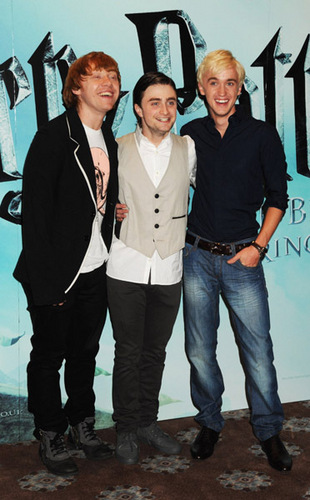  New picha of Cast at London Photocall for Harry Potter and the Half-Blood Prince