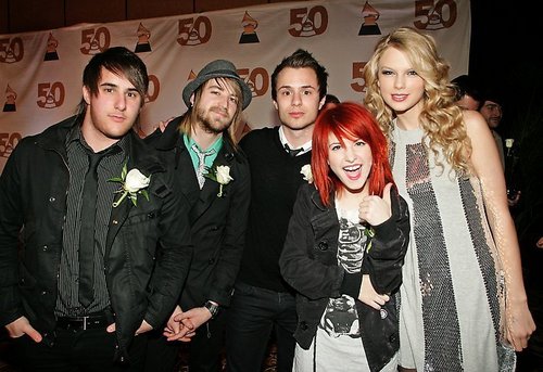  Paramore w Taylor :]