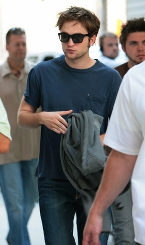 Rob on set of Remember Me
