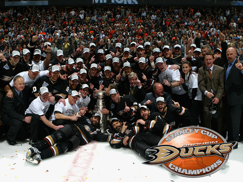  team fotografia with stanley cup