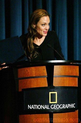  Angelina in@UNHCR's commemoration of World Refugee Day.