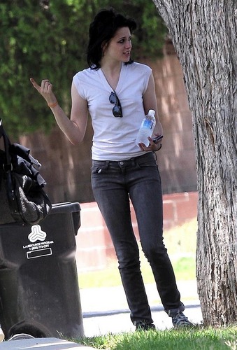  Kristen In The Runaways Set