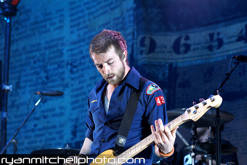  Paramore(On Tour-Tinley Park 7/11/09)
