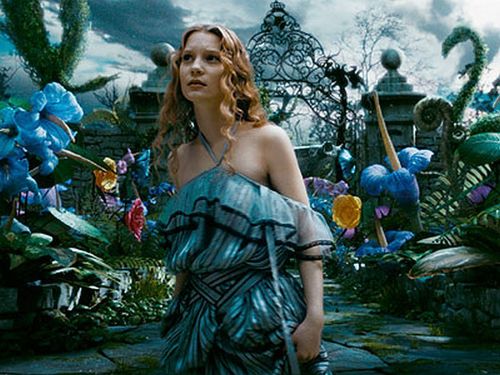  Alice in Tim Burton's 'Alice In Wonderland'