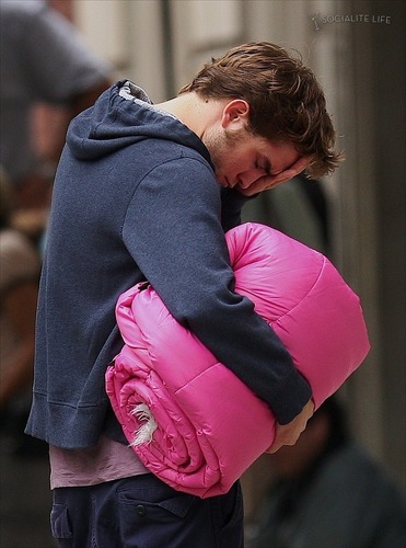  Rob On Remember Me Set [July 17th]