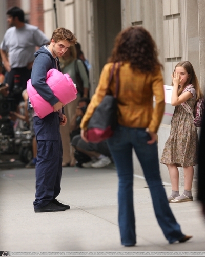  Robert on set of Remember Me - July 17