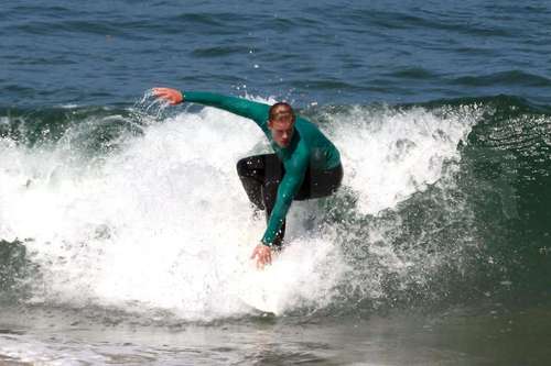  Trevor surfing on set of 90210