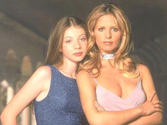  Buffy and Dawn