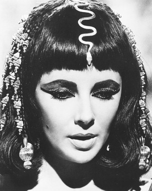 Elizabeth Taylor in Cleopatra