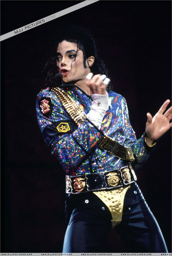 MJ (Dangerous Tour)
