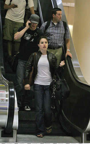  Arriving at LAX Airport (May 5 2008) <3