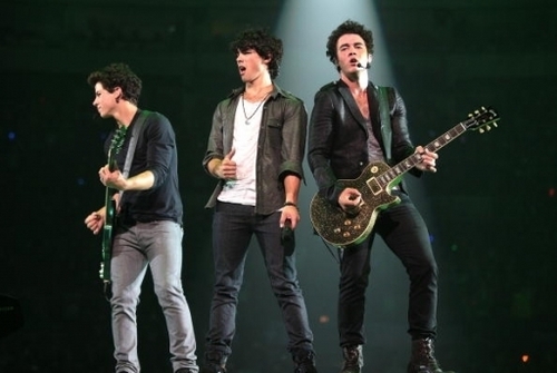  Jonas. World Tour 2009.