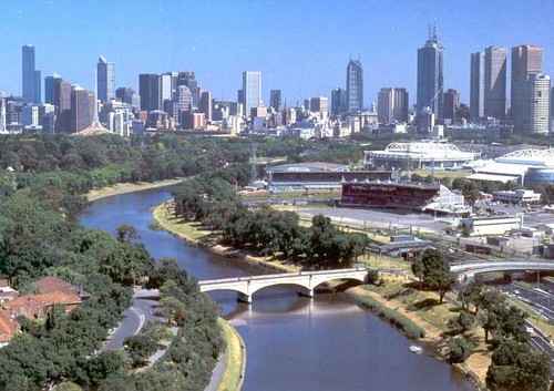  Melbourne with Yarra River Landscape