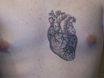  दिल tattoo