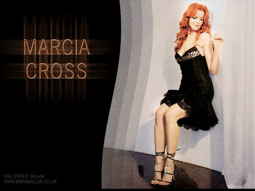  Marcia پار, صلیب