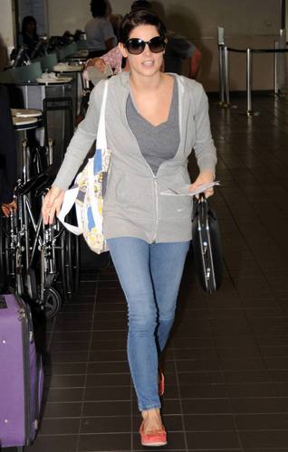  Ashley Heading out to Vancouver