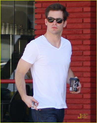  Chris in Beverly Hills