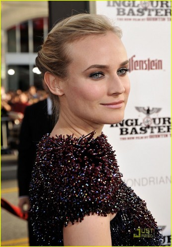  Diane @ the Hollywood Premiere of 'Inglorious Basterds'