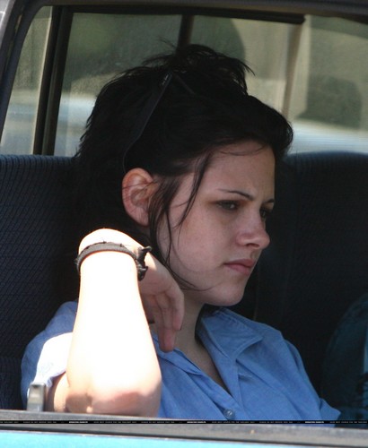 Kristen in LA with her Mom