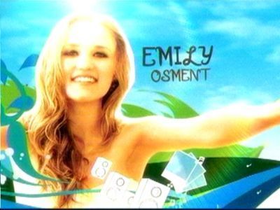  Emily Osment