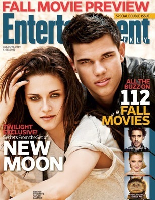  Kristen and Taylor on Entertainment Weekly