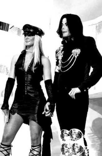  Michael & Britney