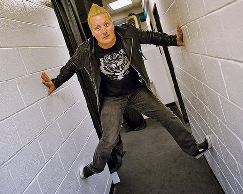  On The Road With Green giorno ~ Rolling Stone Goes Backstage for the '21st Century Breakdown' Tour 2009