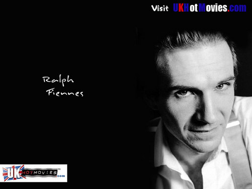  Ralph Fiennes achtergrond
