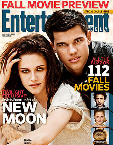  Taylor Lautner and Kristen Stewart Cover 'Entertainment Weekly'