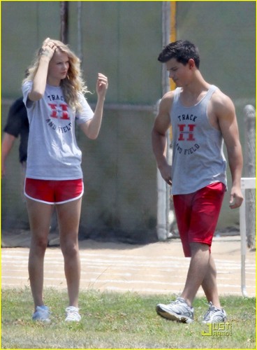  Taylor rapide, swift and Taylor Lautner