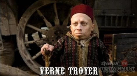  Verne Troyer - Doctor Parnassus.jpg
