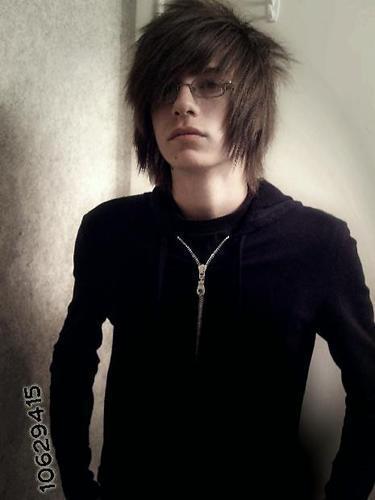  Cute Emo Boy with Glasses
