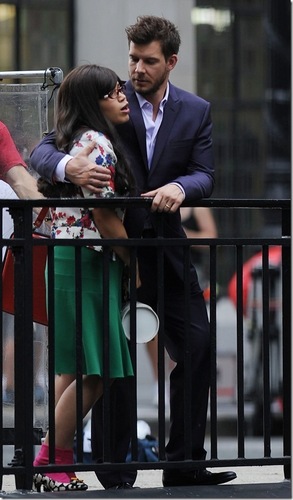  on set of ugly betty-aug 20/09