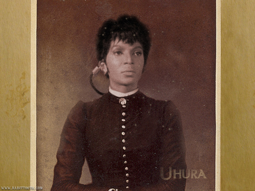  Uhura - Victorian Hintergrund