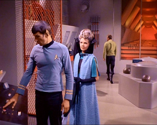  Spock& his mother Amanda