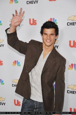  Taylor at NBC My Own Worst Enemy Premiere Party, Oct 08