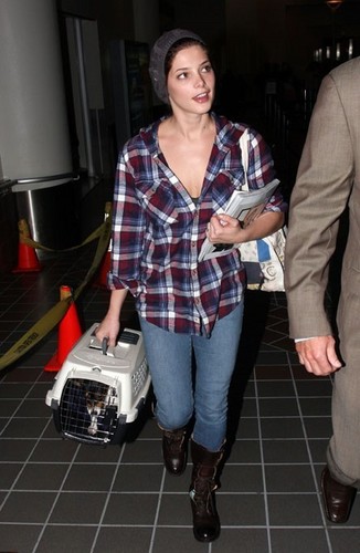  Arriving at airport in Los Angeles