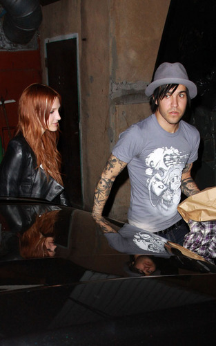  Ashlee & Pete in Hollywood