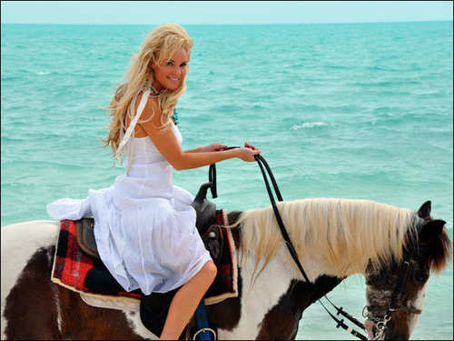  Bridget Marquardt - Bridget's Sexiest Beaches - Turks and Caicos