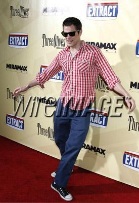 Johnny Knoxville arrives at the Los Angeles premiere of "Extract" on August 24, 2009 in Hollywood