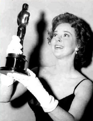  Winning the Best Actress Oscar