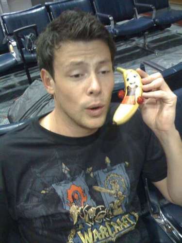  Cory with pisang Quinn