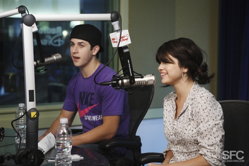  David & Selena Take Over Radio ডিজনি