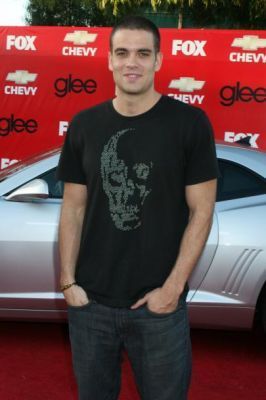  Mark SAlling @ Glee Premiere Party (Sept 09)