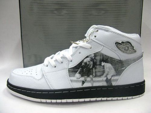  Michael Jackson Memorial black-and-white jordan sneakers