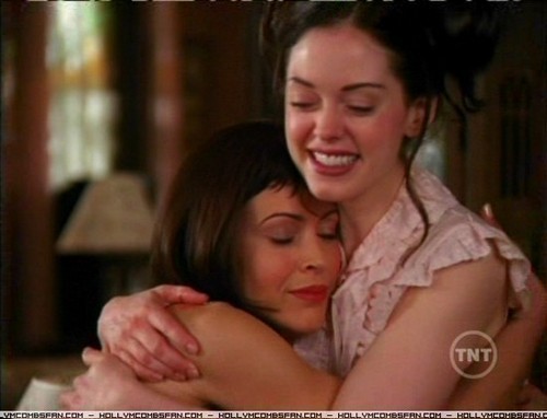  <3paige and Phoebe<3