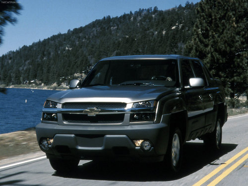  Chevrolet Avalanche (2002)