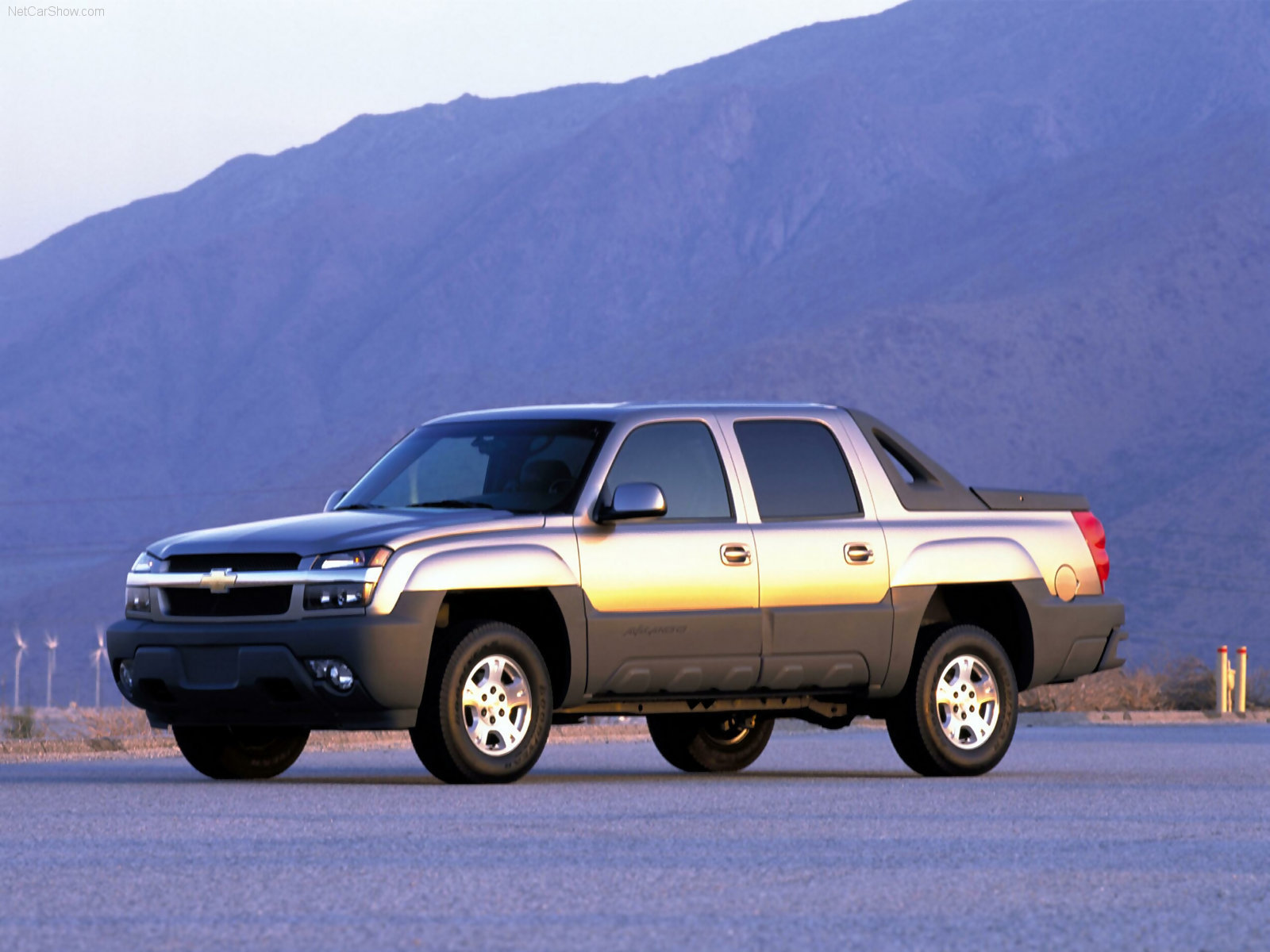 Chevrolet Avalanche (2002)
