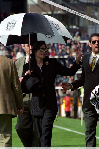  Michael in लंडन (1999)